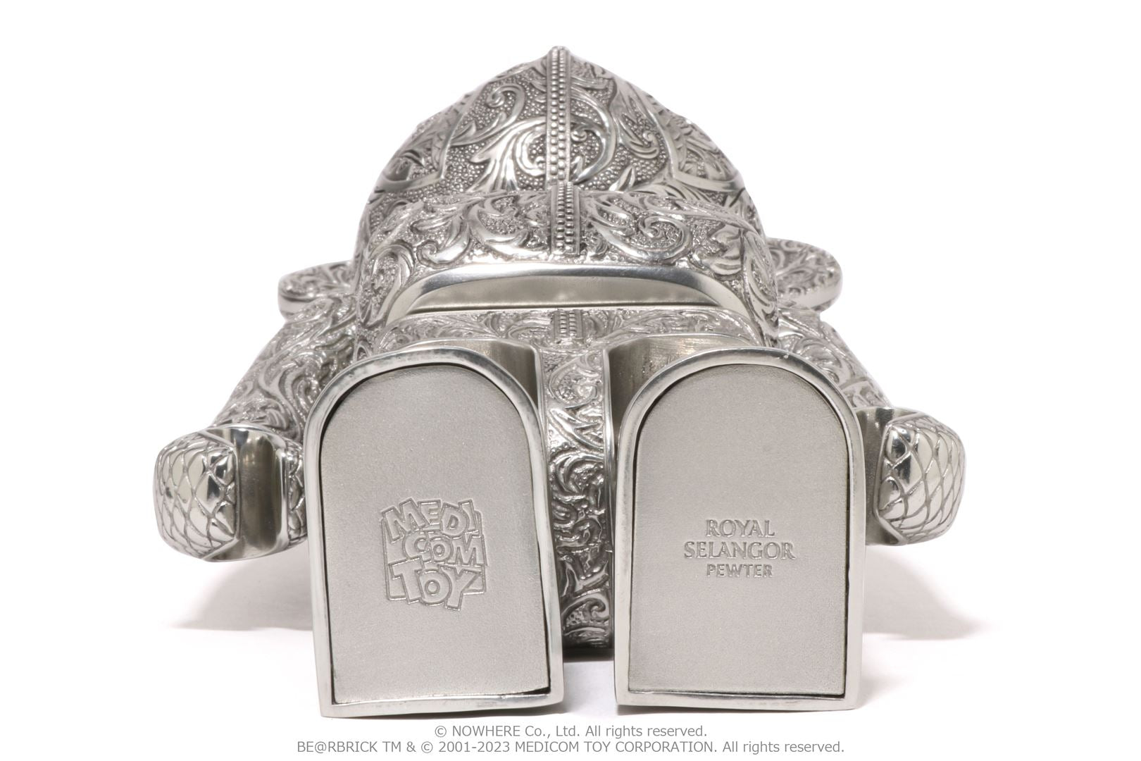 BAPE X ROYAL SELANGOR SHARK BE@RBRICK 400%
