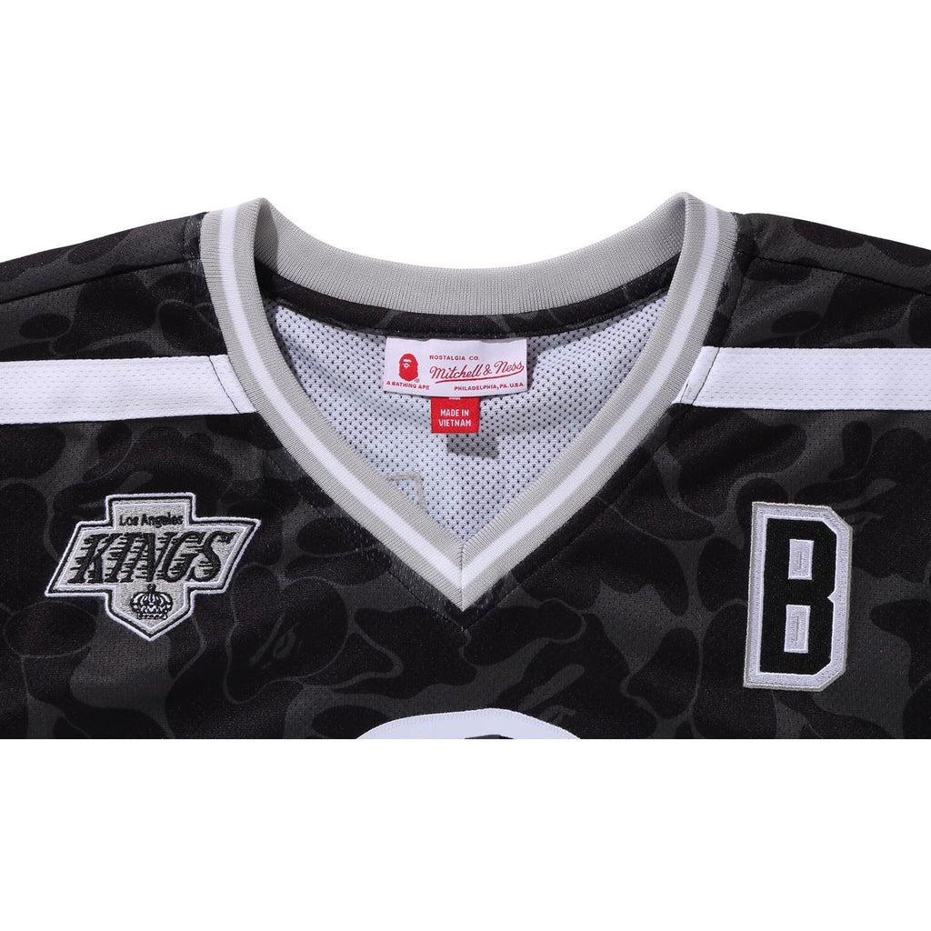 BAPE X MITCHELL & NESS NHL LOS ANGELES KINGS MESH HOCKEY JERSEY L/S TEE MENS