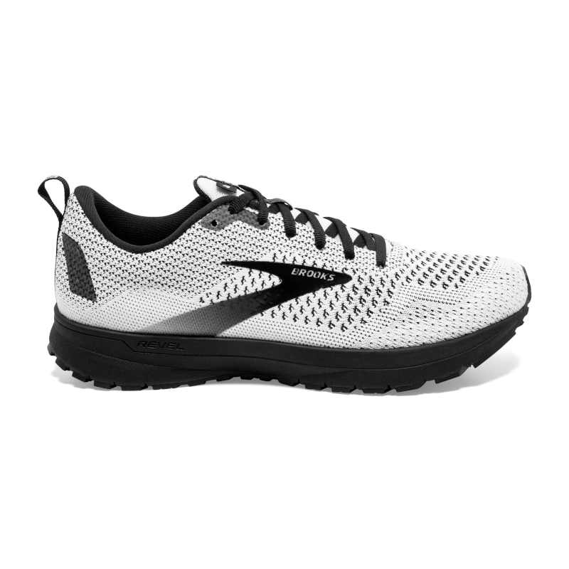 Women's Brooks Revel 4, White/Black, 9 B Medium