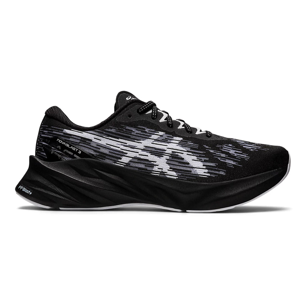 Men's Asics Novablast 3, Black/White, 8 D Medium
