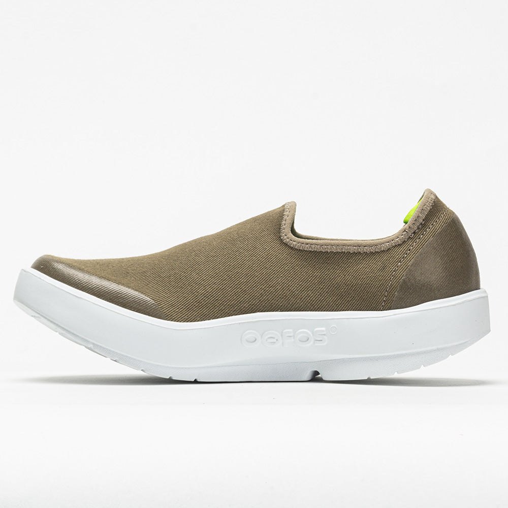 OOFOS OOmg eeZee Women's  Taupe